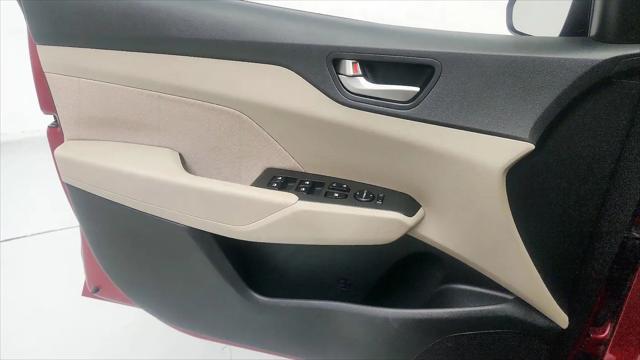 2019 Hyundai Accent SE