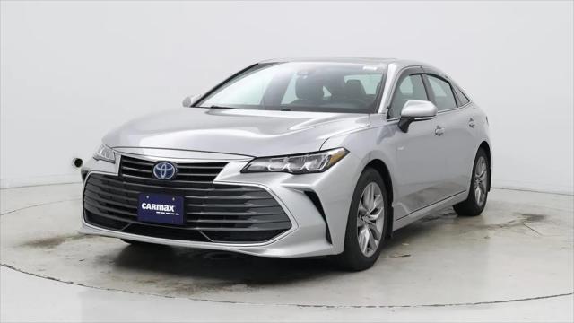 2020 Toyota Avalon Hybrid XLE