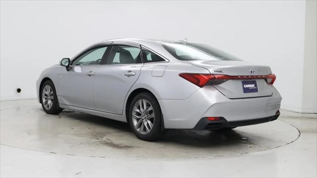 2020 Toyota Avalon Hybrid XLE