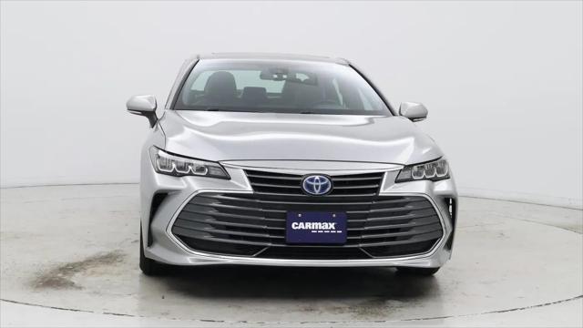 2020 Toyota Avalon Hybrid XLE