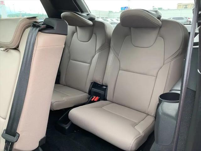 2026 Volvo XC90 Plug-In Hybrid Ultra Dark Theme, T8 AWD, Electric/Gasoline, 7 Seats