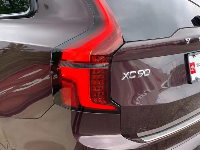 2026 Volvo XC90 Plug-In Hybrid Ultra Dark Theme, T8 AWD, Electric/Gasoline, 7 Seats