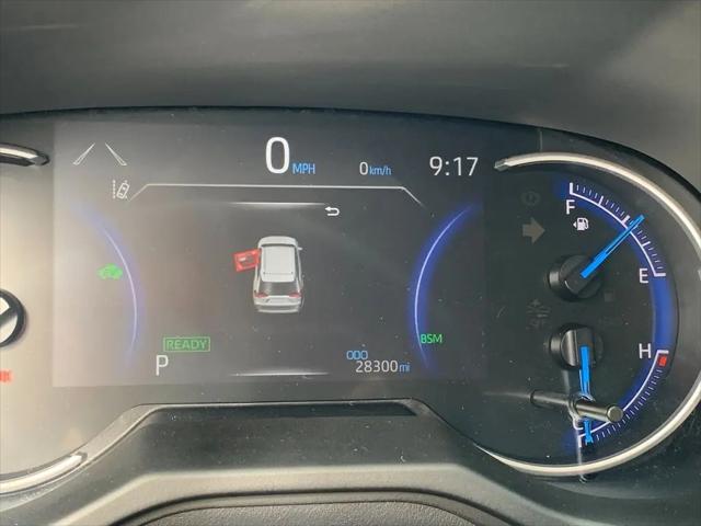 2025 Toyota RAV4 Hybrid XLE