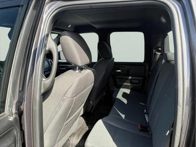 2022 Ram 1500 Classic Warlock Quad Cab 4x4 6'4" Box