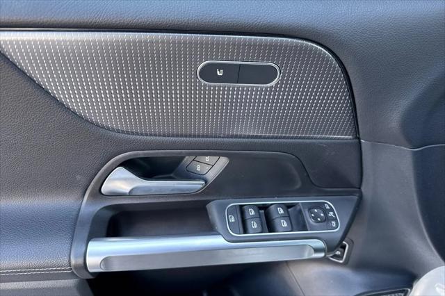 2022 Mercedes-Benz GLB GLB 250
