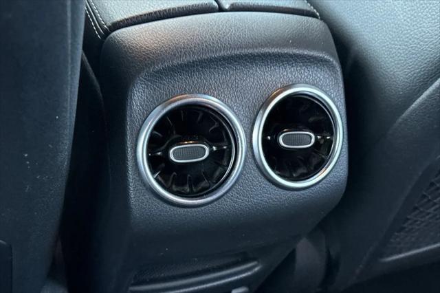 2022 Mercedes-Benz GLB GLB 250