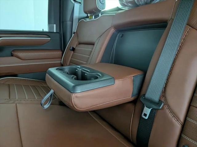 2026 GMC Sierra 3500HD Crew Cab, Long Bed, Denali Ultimate Dual Rear Wheel, 4WD
