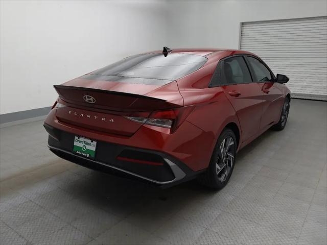2025 Hyundai Elantra SEL Sport
