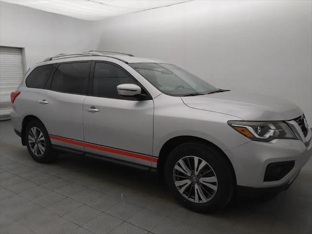 2019 Nissan Pathfinder S