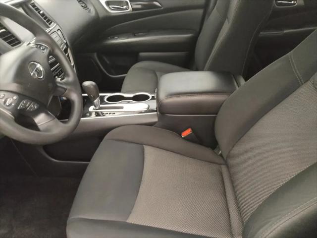 2019 Nissan Pathfinder S