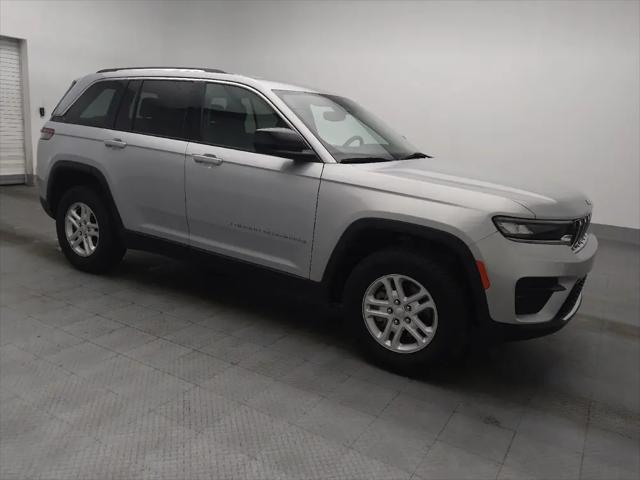 2023 Jeep Grand Cherokee Laredo 4x4