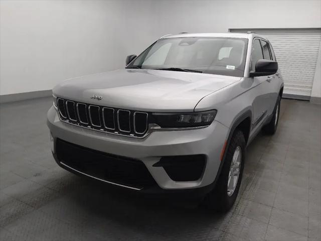 2023 Jeep Grand Cherokee Laredo 4x4