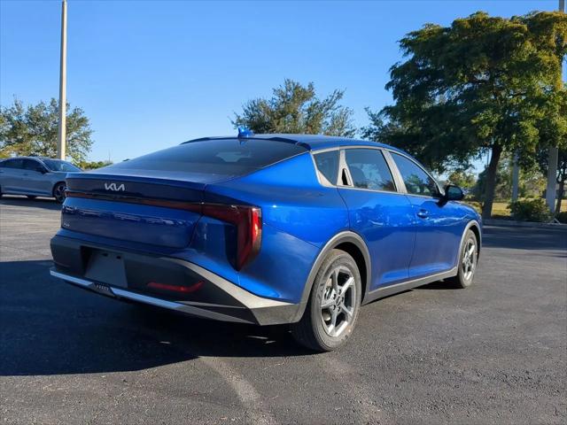 2025 Kia K4 LXS