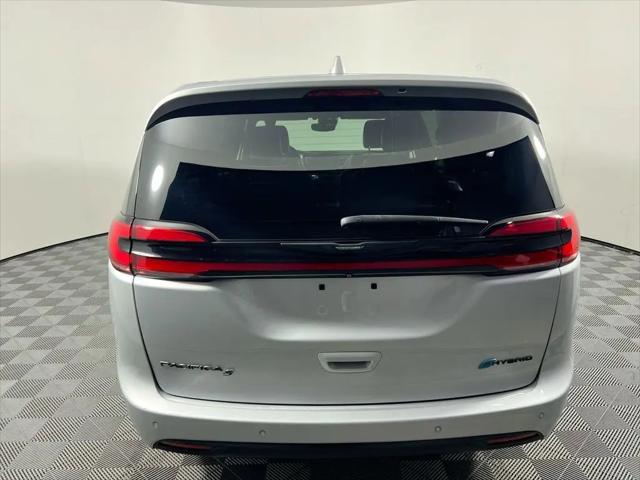 2022 Chrysler Pacifica Hybrid Limited