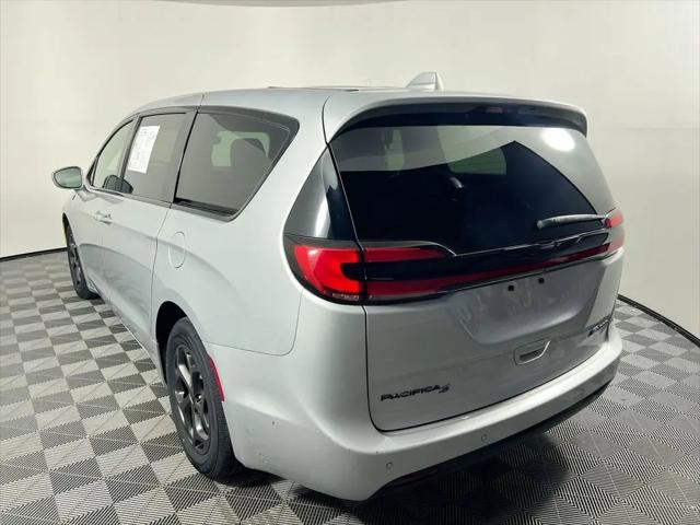 2022 Chrysler Pacifica Hybrid Limited