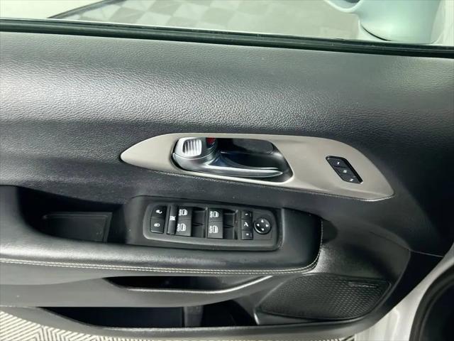 2022 Chrysler Pacifica Hybrid Limited