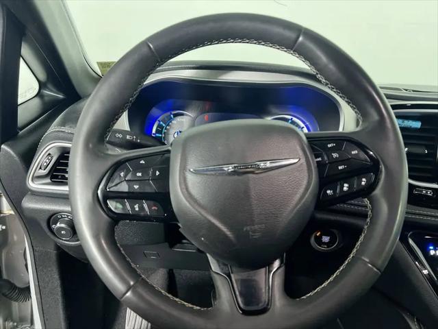 2022 Chrysler Pacifica Hybrid Limited