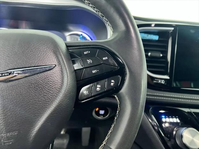2022 Chrysler Pacifica Hybrid Limited