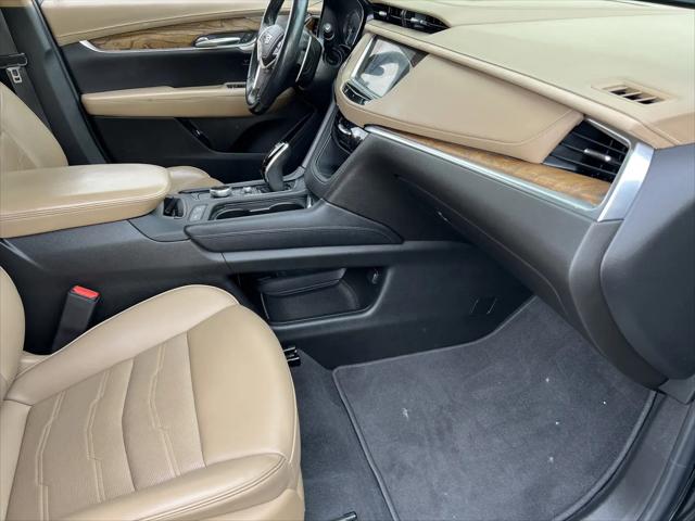 2021 Cadillac XT5 Sport
