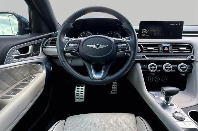 2023 Genesis G70 3.3T RWD