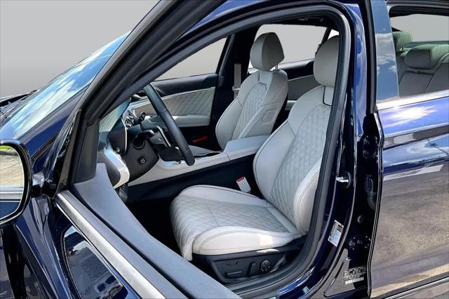 2023 Genesis G70 3.3T RWD