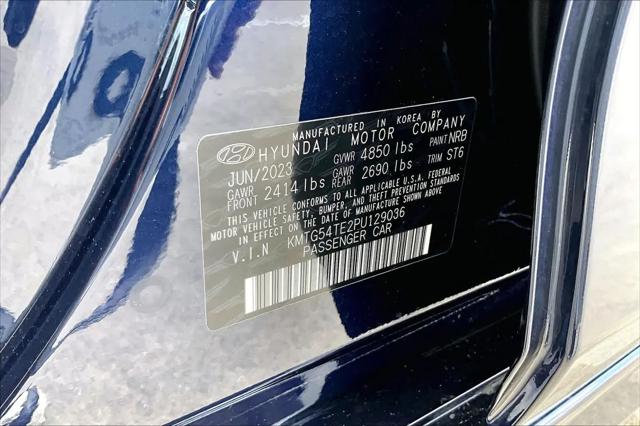 2023 Genesis G70 3.3T RWD