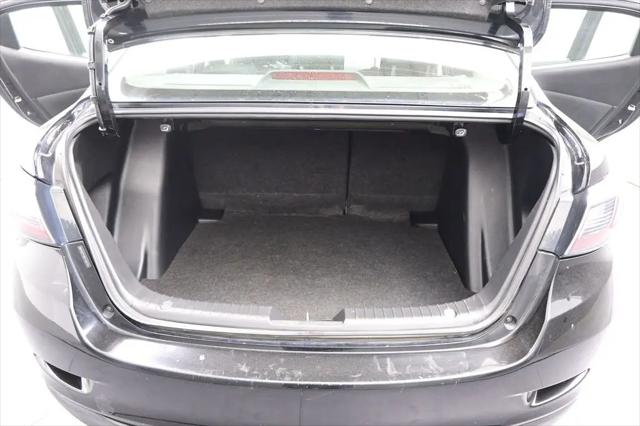 2019 Toyota Yaris L