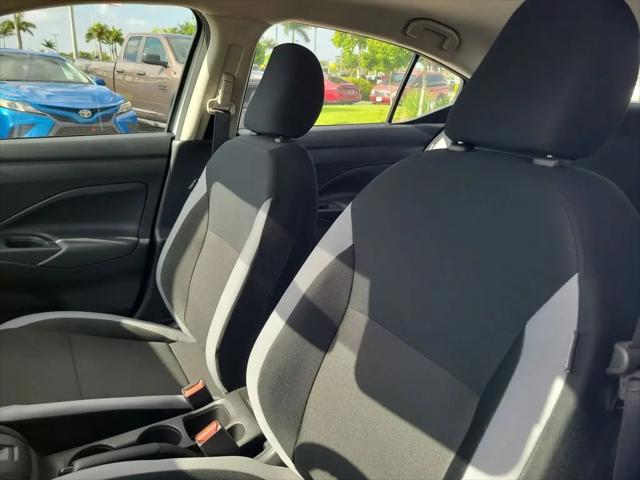 2025 Nissan Versa 1.6 S