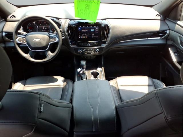 2023 Chevrolet Traverse AWD LT Leather