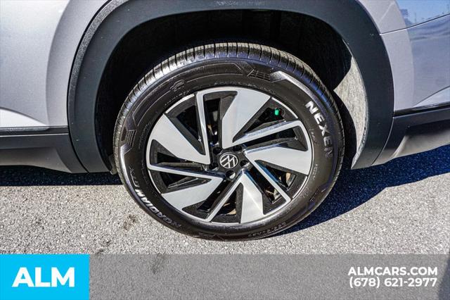 2025 Volkswagen Atlas 2.0T SE w/Technology