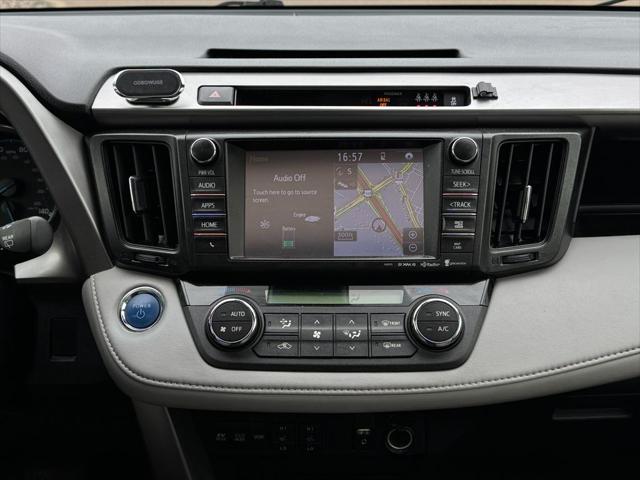2017 Toyota RAV4 Hybrid Limited