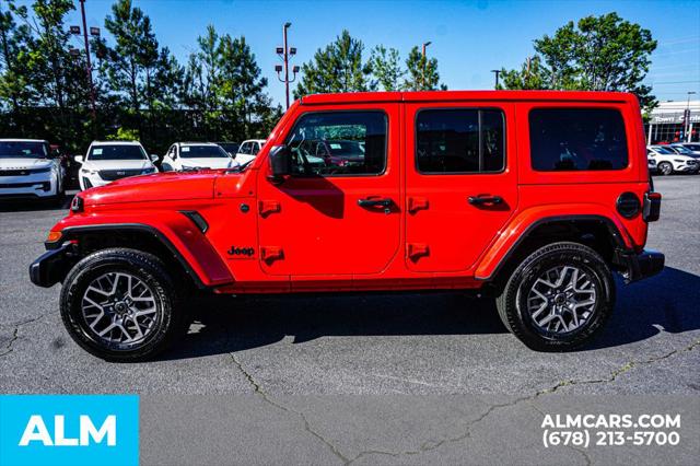 2025 Jeep Wrangler 4-Door Sahara 4x4