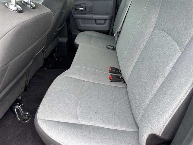 2024 Ram 1500 Classic SLT Quad Cab 4x2 6'4" Box