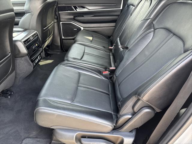 2024 Jeep Wagoneer Series II 4x2