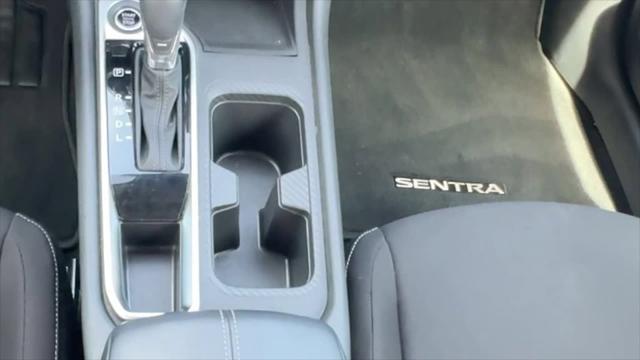 2024 Nissan Sentra SV Xtronic CVT