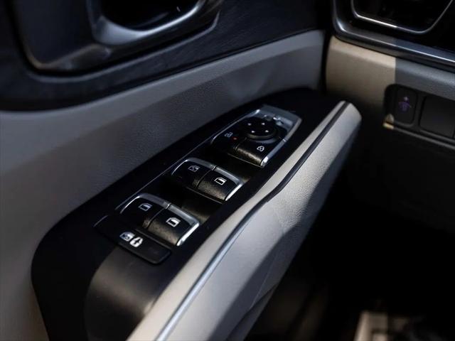 2025 Kia Sorento X-Line EX