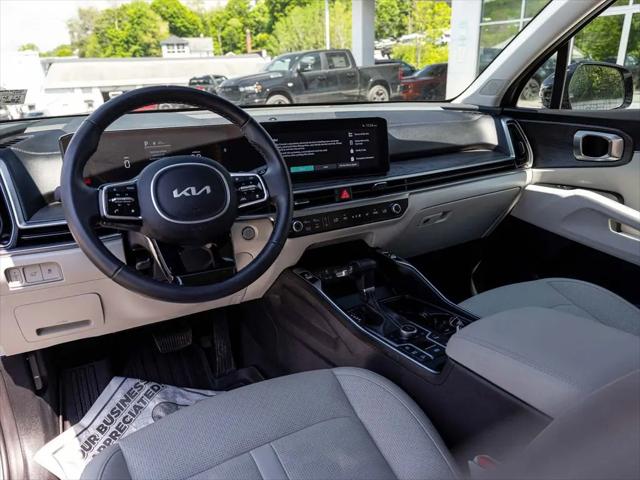 2025 Kia Sorento X-Line EX