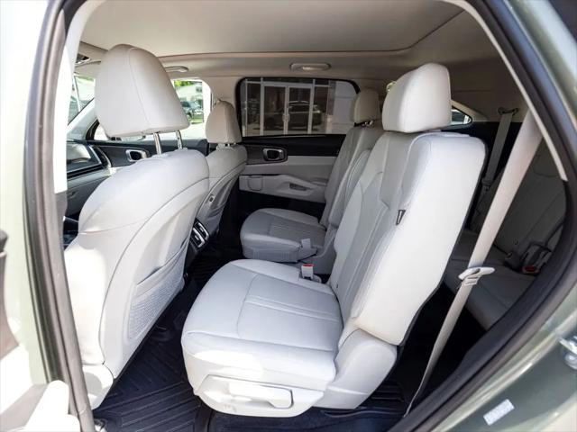 2025 Kia Sorento X-Line EX