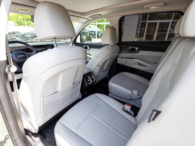 2025 Kia Sorento X-Line EX