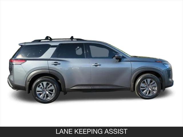 2024 Nissan Pathfinder SV FWD