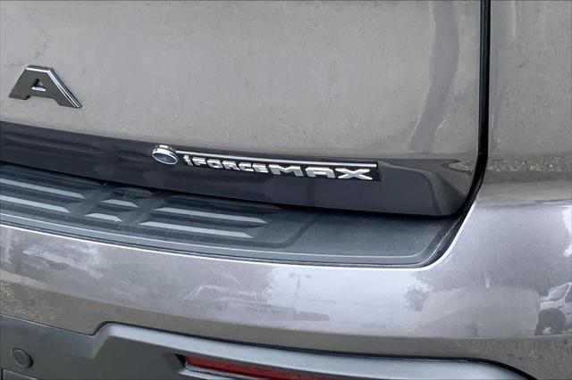 2025 Toyota Sequoia SR5
