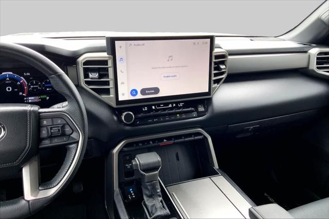 2025 Toyota Sequoia SR5
