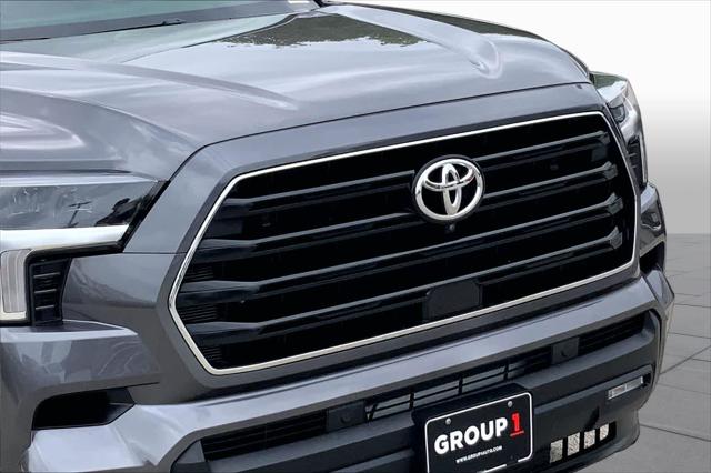 2025 Toyota Sequoia SR5
