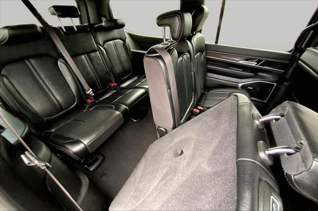 2024 Jeep Wagoneer Series II 4x2