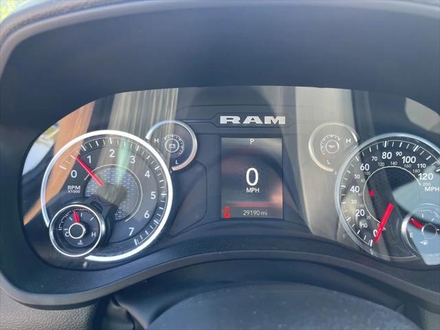 2025 Ram 1500 Big Horn Crew Cab 4x4 6'4" Box