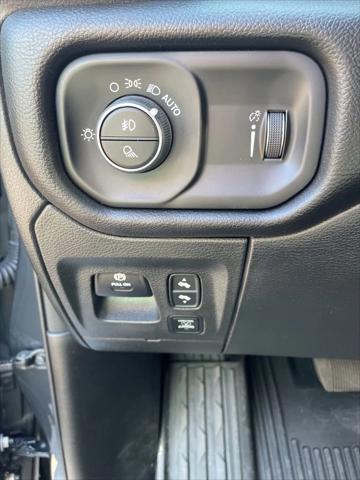 2025 Ram 1500 Big Horn Crew Cab 4x4 6'4" Box