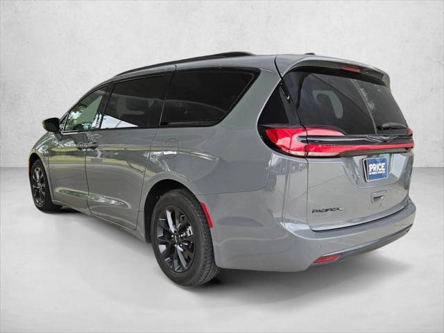 2021 Chrysler Pacifica Touring L