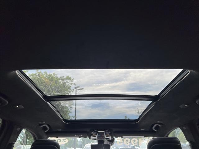 2022 Jeep Grand Cherokee Summit Reserve 4x4