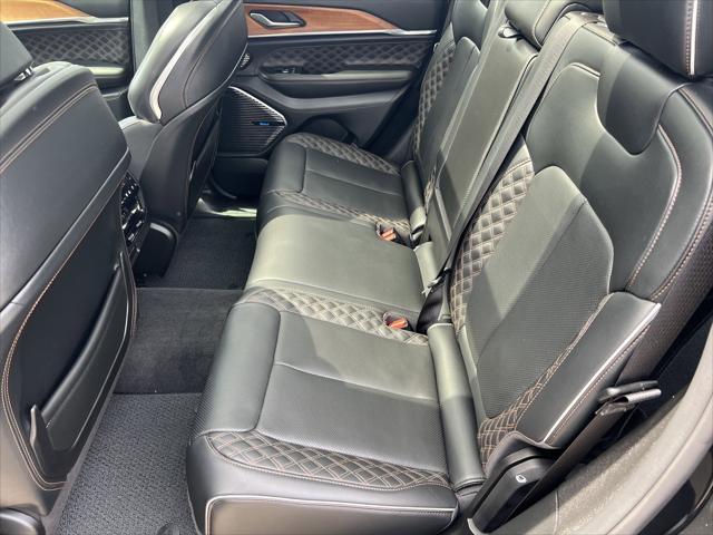 2022 Jeep Grand Cherokee Summit Reserve 4x4