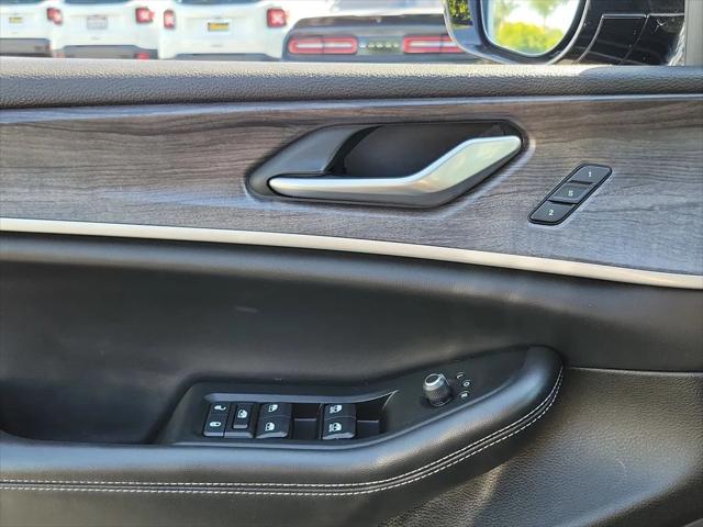 2023 Jeep Grand Cherokee L Limited 4x2